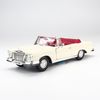 Mô hình xe Mercedes Benz 280SE 1967 - 1:18 Maisto - MH 31811