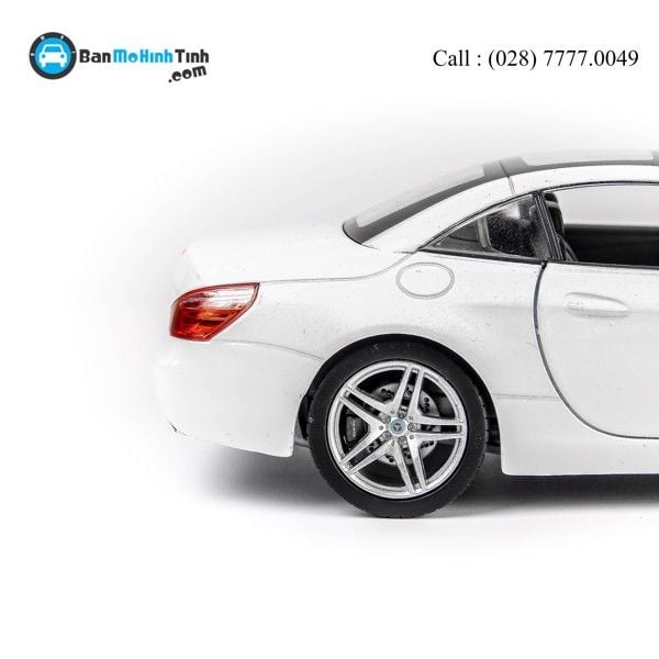 Mô hình xe Mercedes Benz SL500 White 1:24 Welly (9)