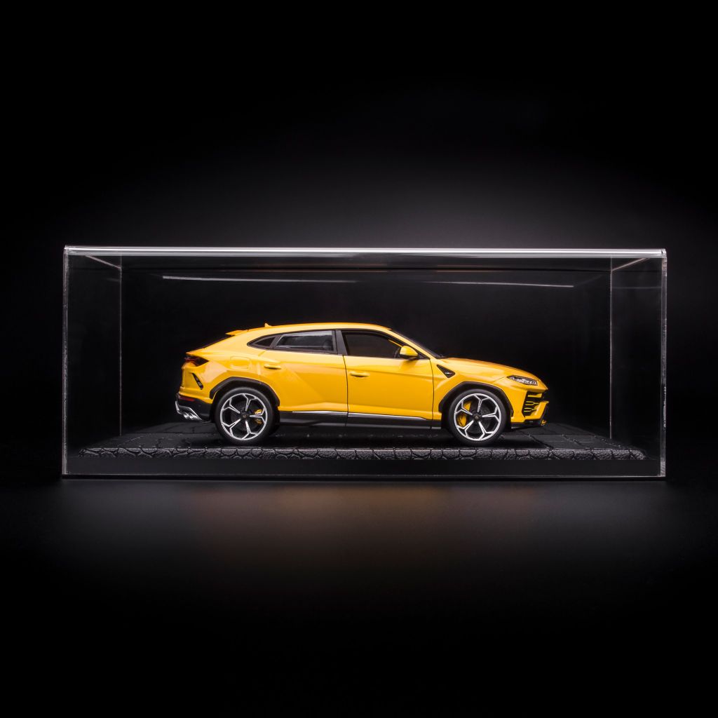 Bộ hộp và Đế trưng bày cao cấp 1:18 SUV (4)