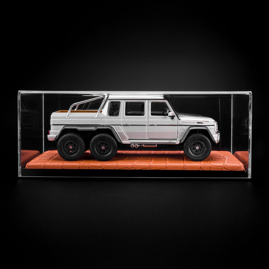 Bộ hộp và Đế trưng bày cao cấp 1:24 (8)