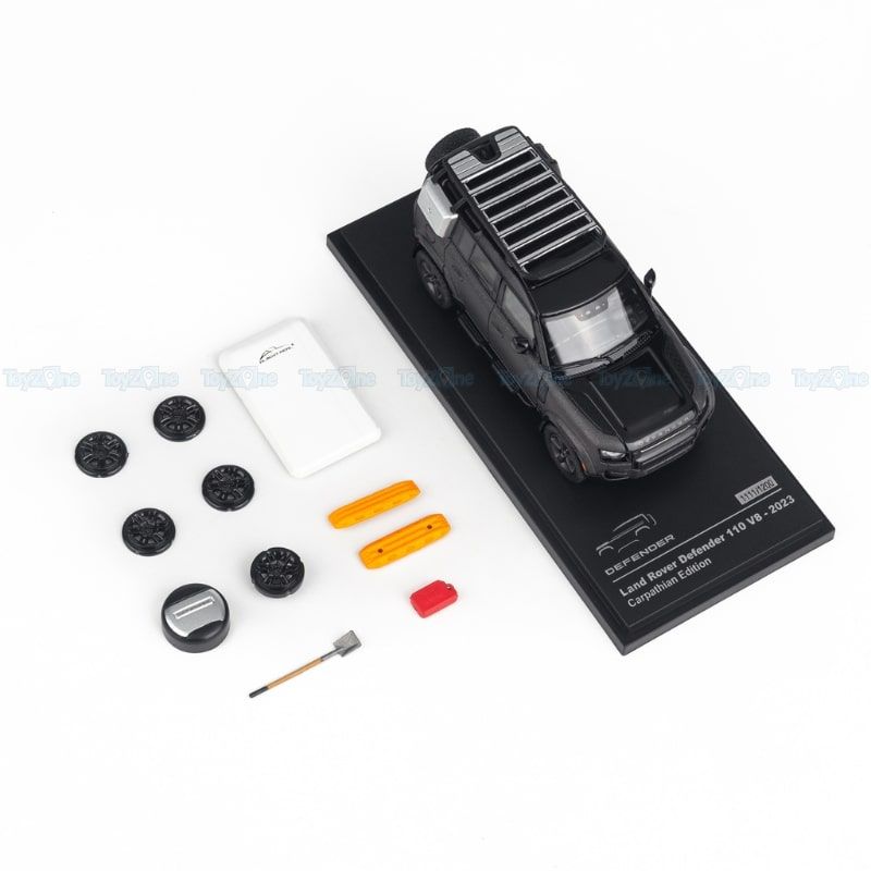 Mô hình xe Land Rover Defender 110 2023 Carpathian Edition 1:64 Almost Real