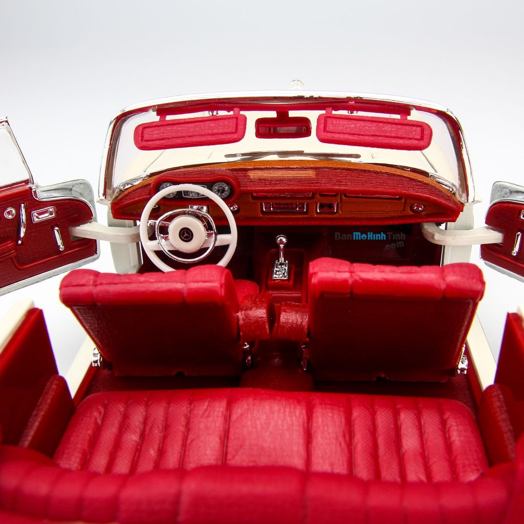 Mô hình xe Mercedes Benz 280SE 1967 - 1:18 Maisto - MH 31811