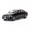  Mô hình xe Mercedes Benz E300 AMG 1:18 Iscale 