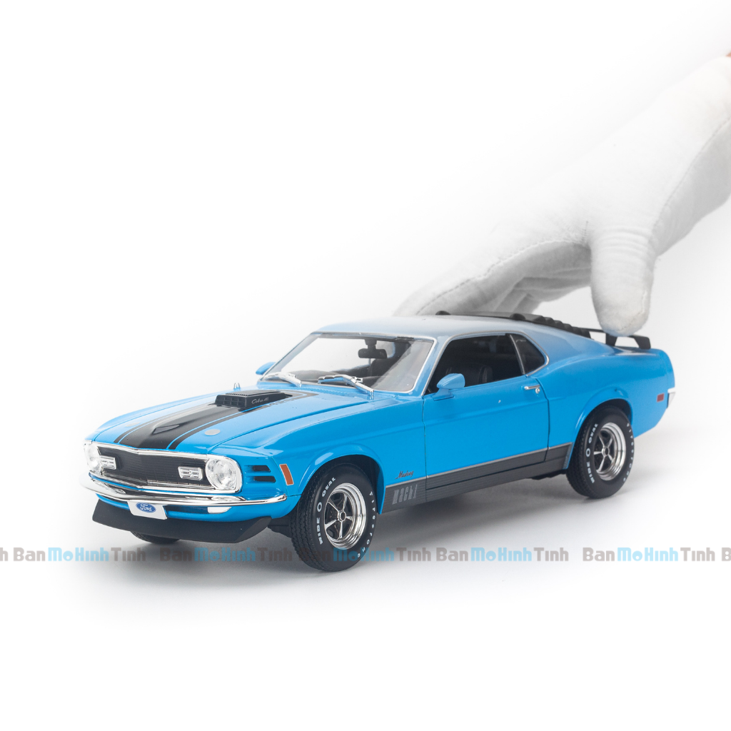 Mô hình xe Ford Mustang Mach 1 1970 1:18 Maisto