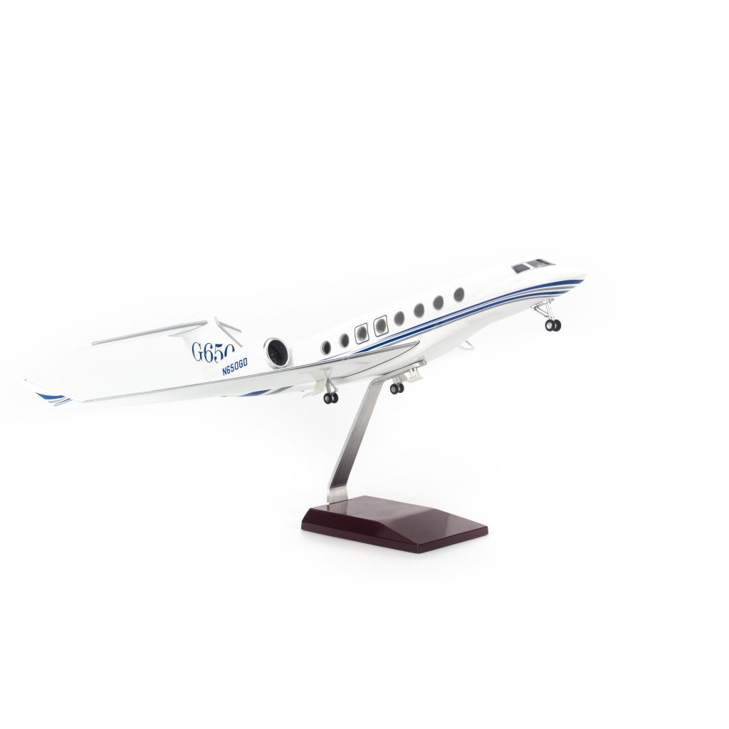  Mô hình máy bay Gulfstream G650ER lắp ráp có đèn 1:75 