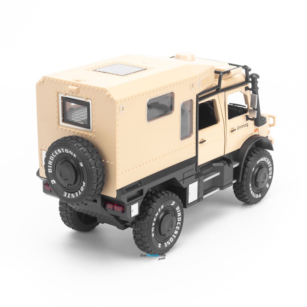 Mô hình xe bọc thép Mercedes Benz Unimog 1:28 Chimei Model