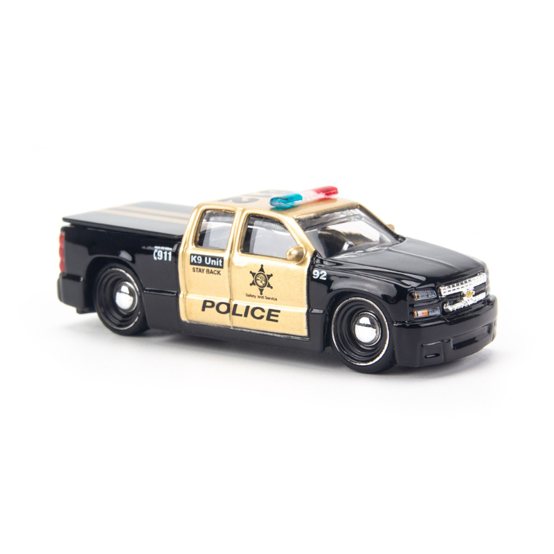  Mô hình xe Chevrolet Silverado SS 2004 Police Stay Black 1:64 Bburago 