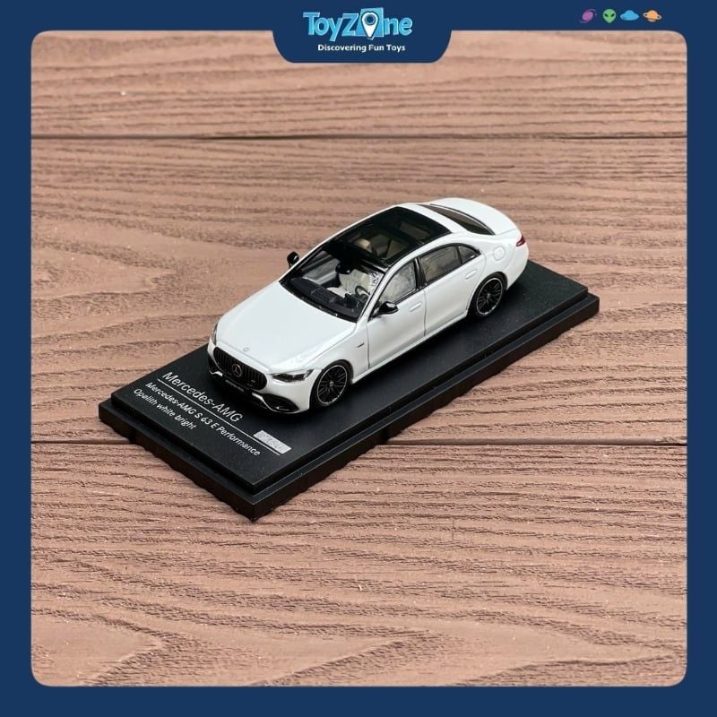 Mô hình xe Mercedes-AMG S63 E Performance 2023 1:64 ALMOST REAL