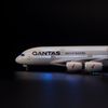  Mô hình máy bay Qantas Airbus A380 47cm lắp ráp có đèn Everfly 