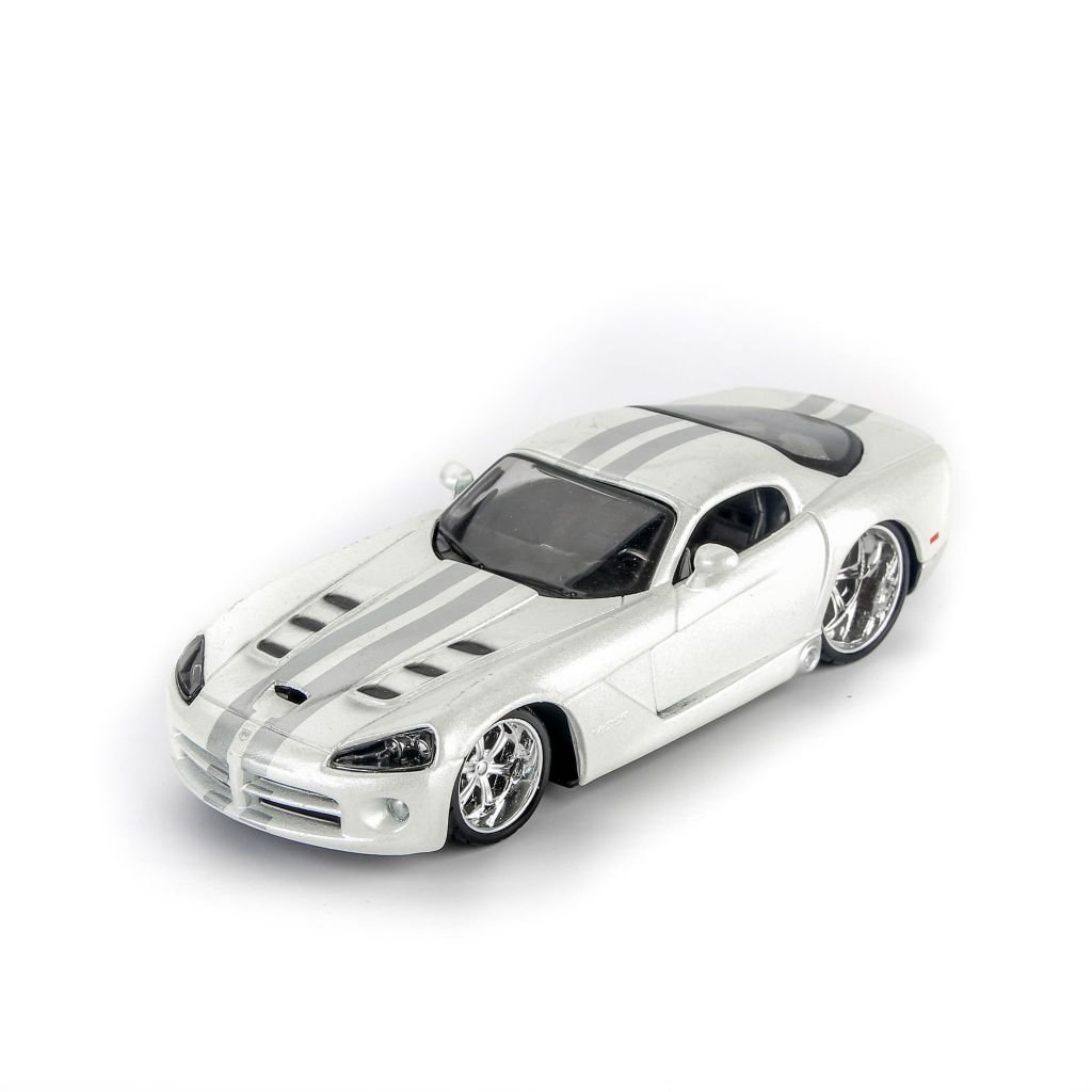  Mô hình xe Dodge Viper SRT-10 White 1:32 Bburago 