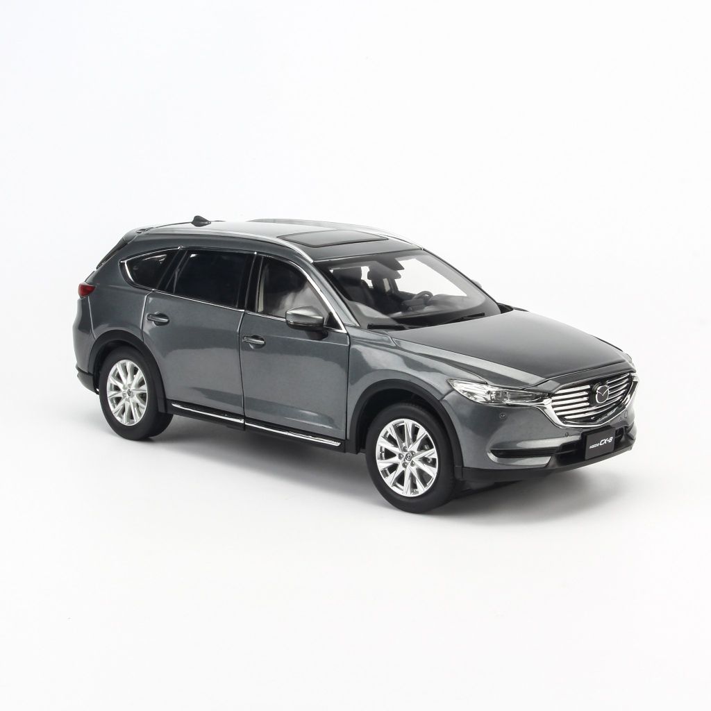  Mô hình xe Mazda CX-8 2019 1:18 Paudi 