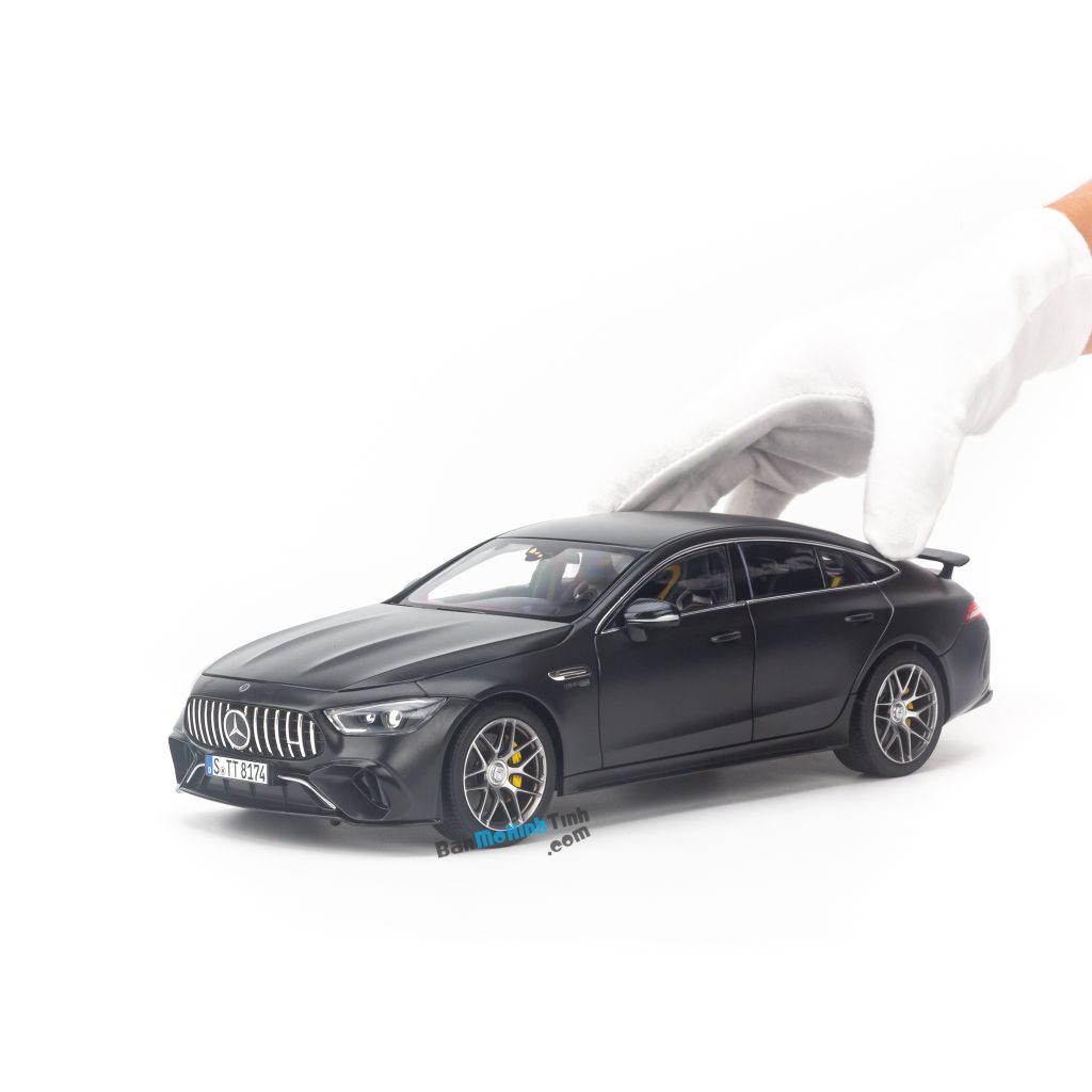 Mô hình xe Mercedes-Benz AMG GT63S 4Matic 2021 1:18 Norev