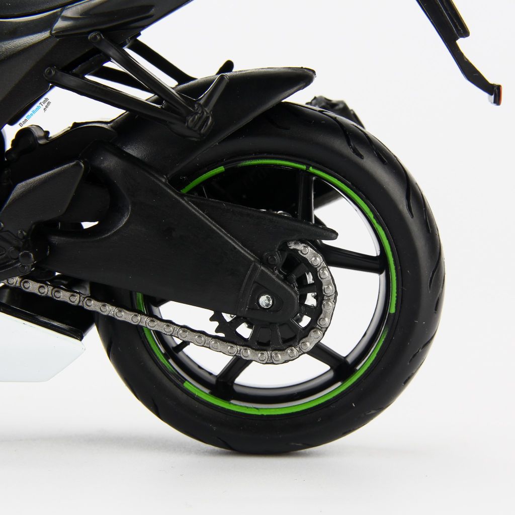  Mô hình xe mô tô Kawasaki Ninja ZX-10R 1:12 Maisto 