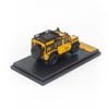 Mô hình xe Land Rover Defender 110 1:64 Master