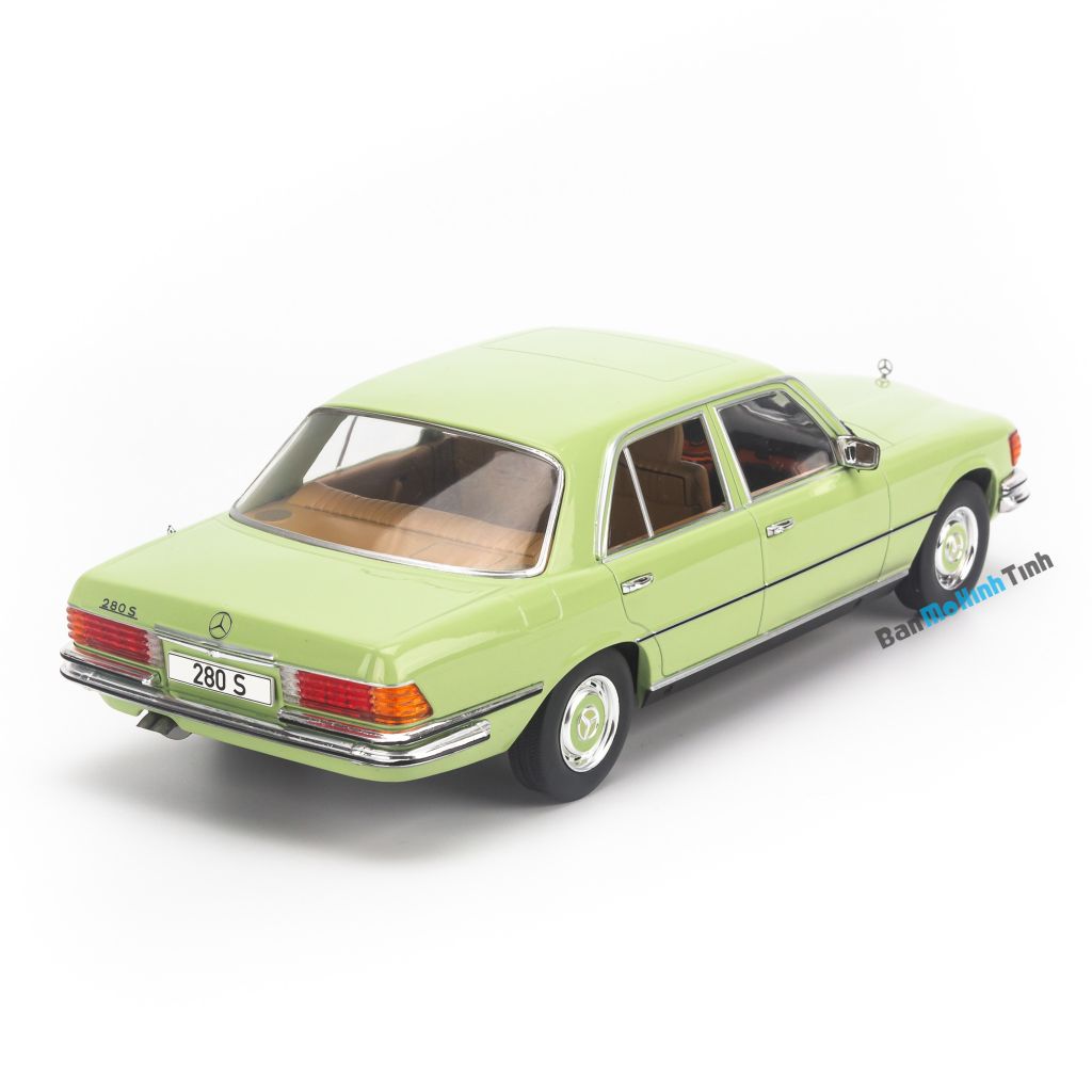  Mô hình xe Mercedes Benz 280S 1972 1:18 MCG 