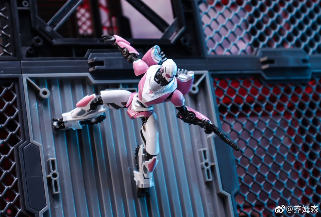  Mô hình kit Transformers Smart Kit 04 Arcee Trumpeter 