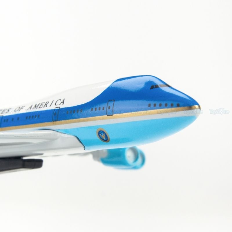 Mô hình máy bay Air Force One Boeing B747 16cm Everfly V&G17