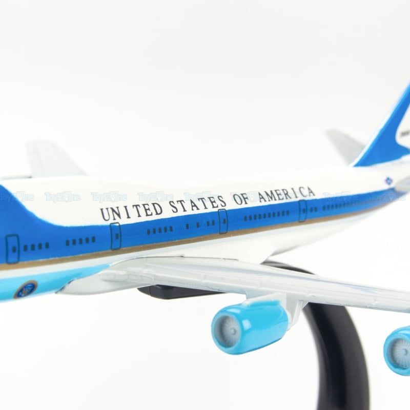 Mô hình máy bay Air Force One Boeing B747 16cm Everfly V&G17