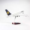  Mô hình máy bay Lufthansa 47cm lắp ráp có đèn Everfly 