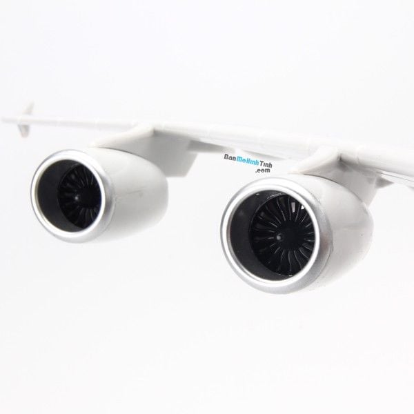 Mô hình máy bay Singapore Airlines 47cm lắp ráp có đèn Everfly