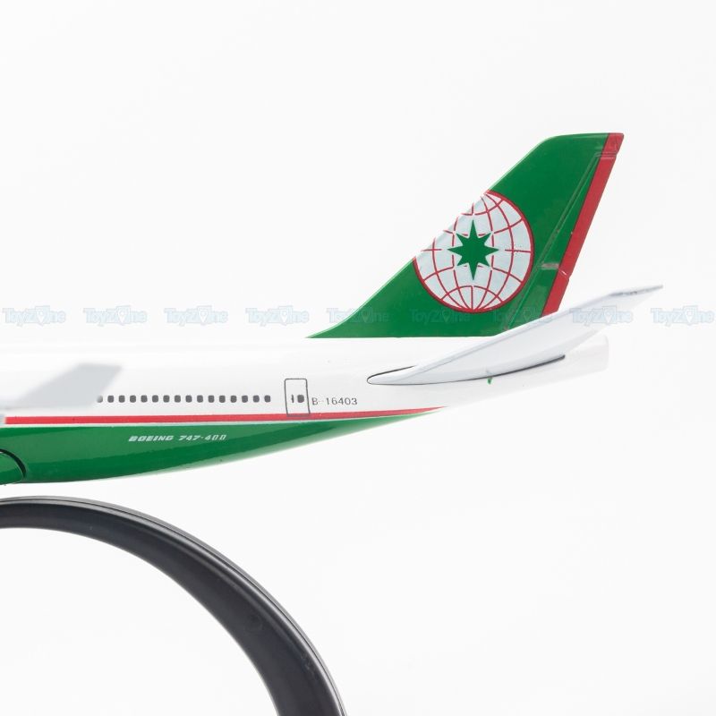 Mô hình máy bay Eva Air Boeing B747 20cm Everfly VG411