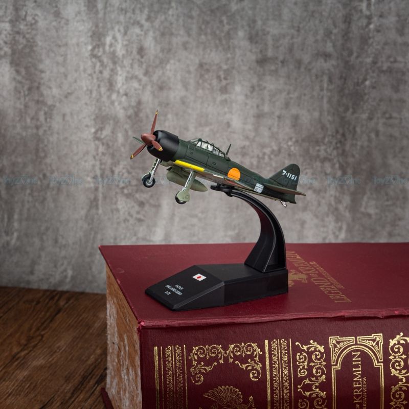 Mô hình máy bay quân sự A6M3 Zero Japan 1942 1:72
