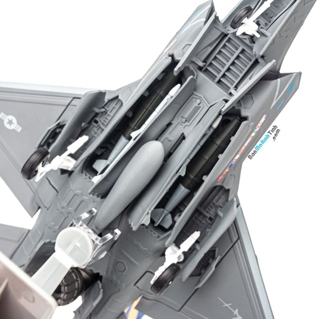  Mô hình máy bay chiến đấu F-35 Lightning II 2017 Lockheed Martin USA 1:72 NSModel 