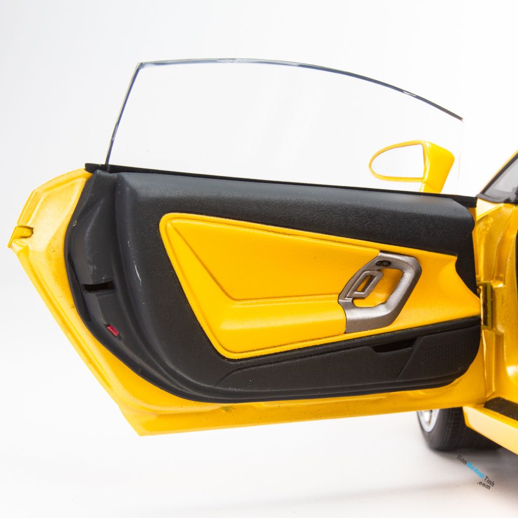 Mô hình siêu xe Lamborghini Gallardo Yellow 1:12 Autoart tốt nhất việt nam (18)
