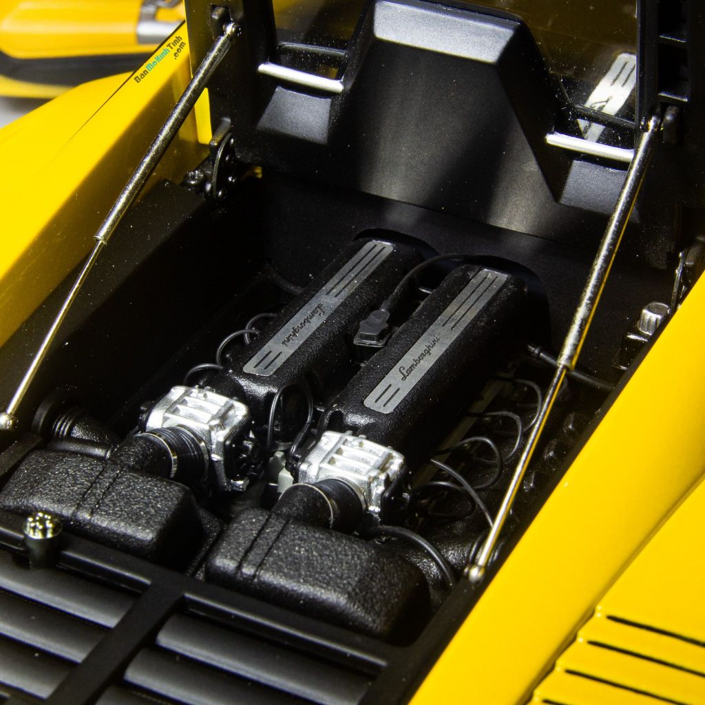 Mô hình siêu xe Lamborghini Gallardo Yellow 1:12 Autoart tốt nhất việt nam (31)
