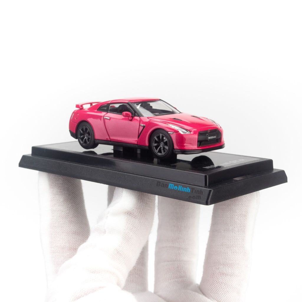 Mô hình xe Nissan GTR 1:64 Dealer Pink giá rẻ (6)