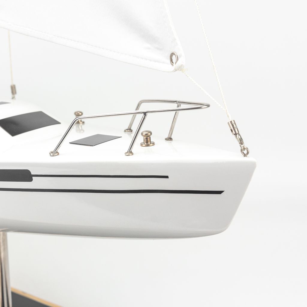 Mô hình thuyền buồm Lucky L600