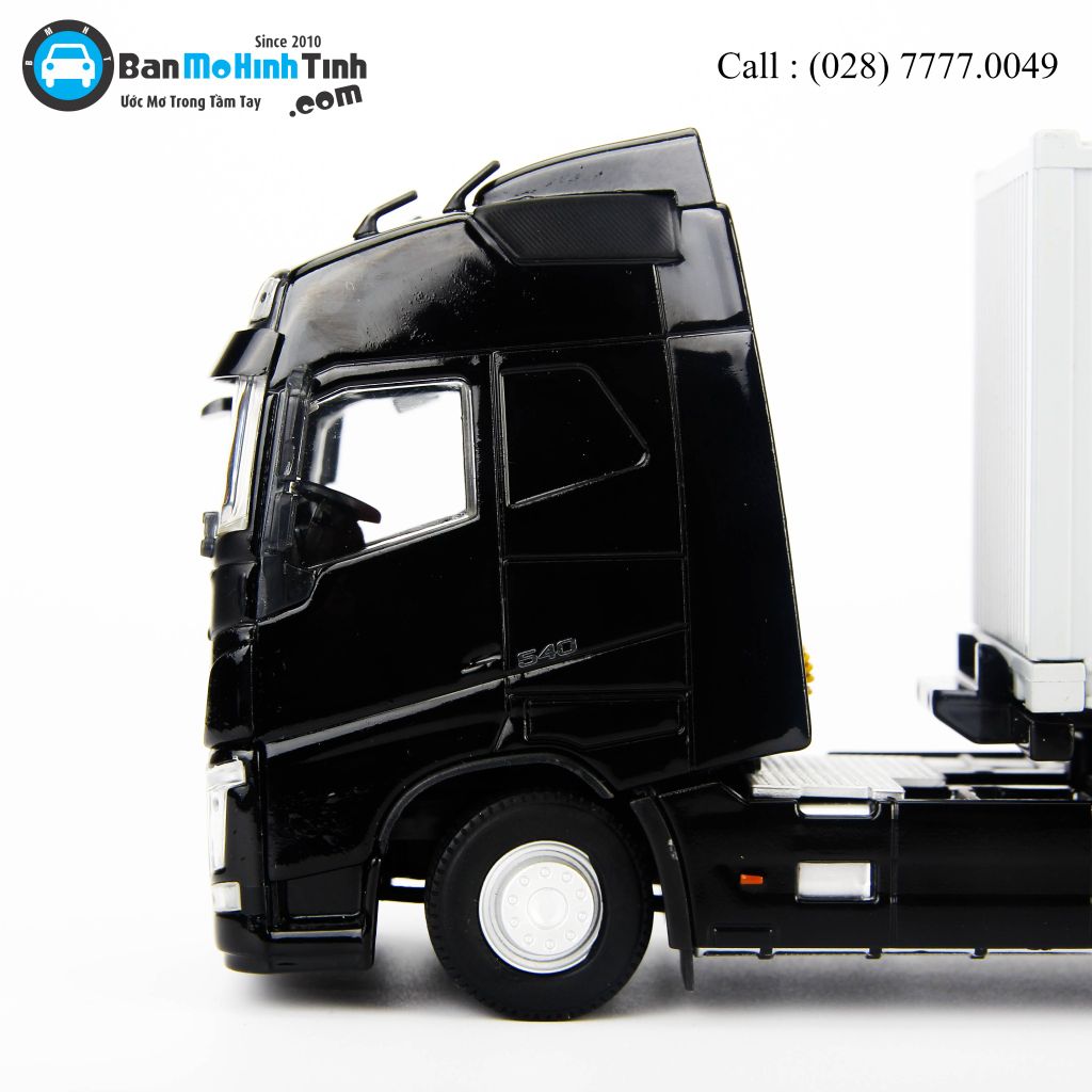 Mô hình xe Volvo FH04 Globe - Maersk Container 1:50 Dealer