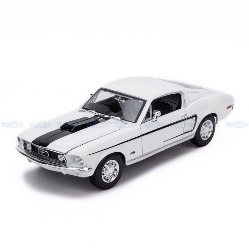 Mô hình xe Ford Mustang GT Cobra Jet 1968 1:18 MAISTO