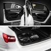 Mô hình xe Audi A6L 2019 1:18 Dealer White (5)