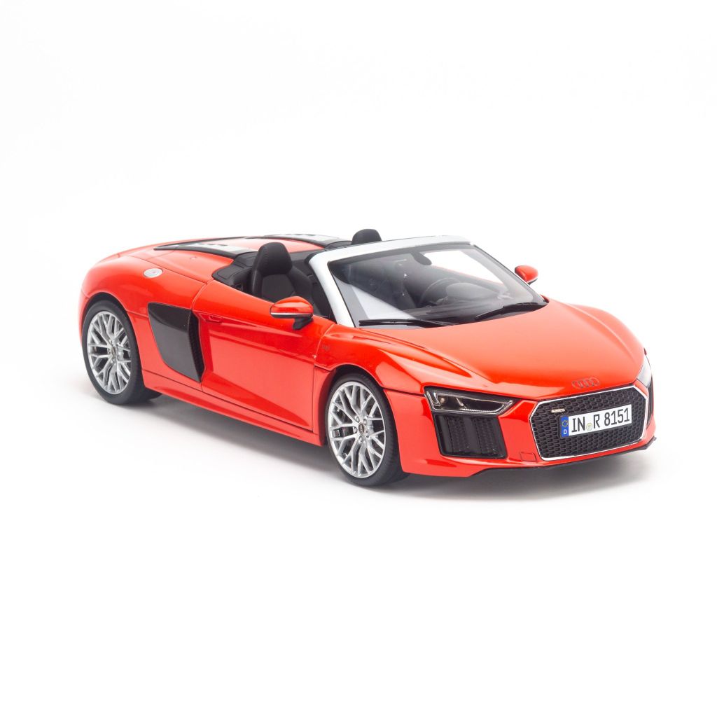 Mô hình xe Audi R8 Spyder V10 Plus 1:18 Iscale