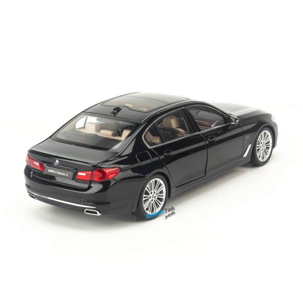 Mô hình xe BMW 540Li Extended Edition 1:18 Kyosho