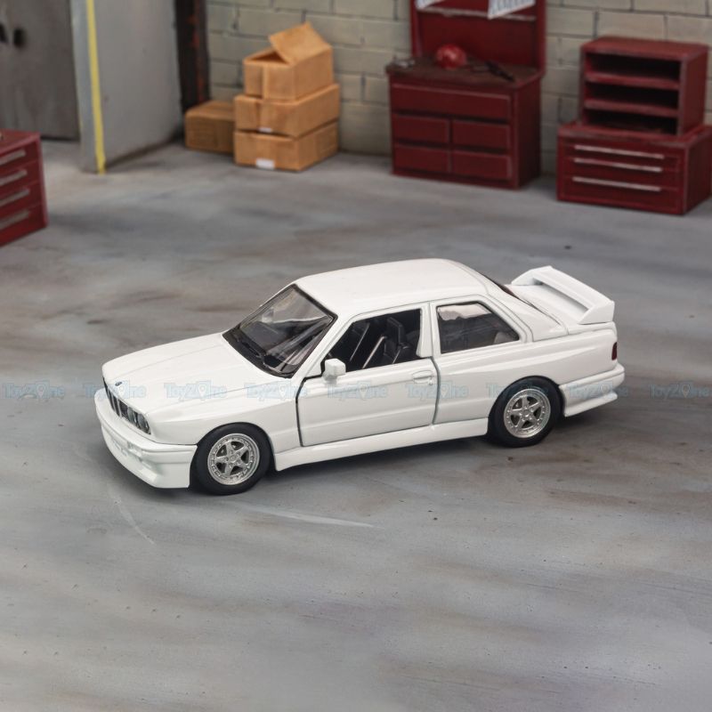  Mô hình xe BMW M3 1987 1:36 HUADAWEI 