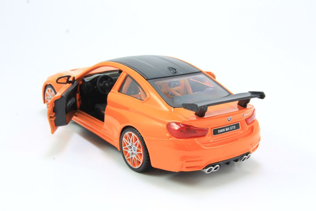  Mô hình xe BMW M4 GTS 1:24 Maisto 