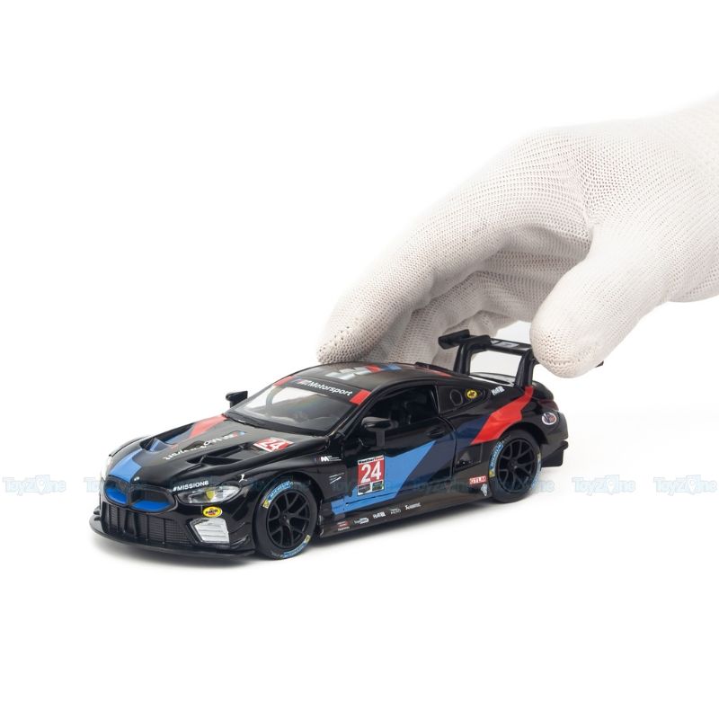  Mô hình xe BMW M8 GTE 1:32 HUADAWEI 