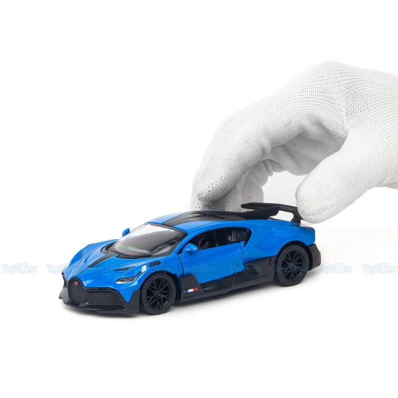 Mô hình xe Bugatti Divo 1:36 KINSMART