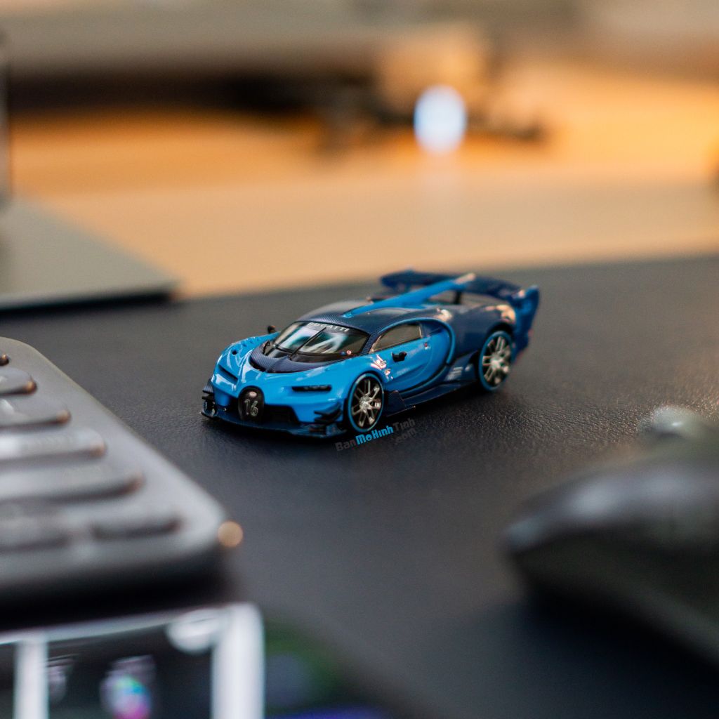 Mô hình Bugatti Vision Gt 132 đen đỏ