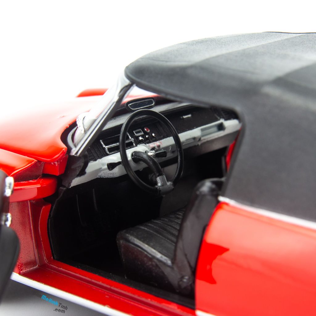 Mô hình xe cổ Citroen DS 19 Cabriolet 1:24 Welly Red (5)