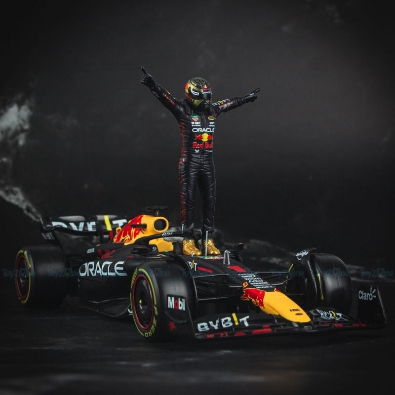  Mô hình xe F1 Oracle Red Bull RB19 W/ Driver 1:24 BBURAGO 