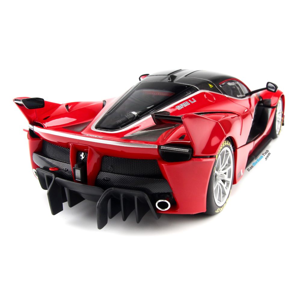 Mô hình xe Ferrari FXX K No.88 Red 1:18 Bburago Signature (9)