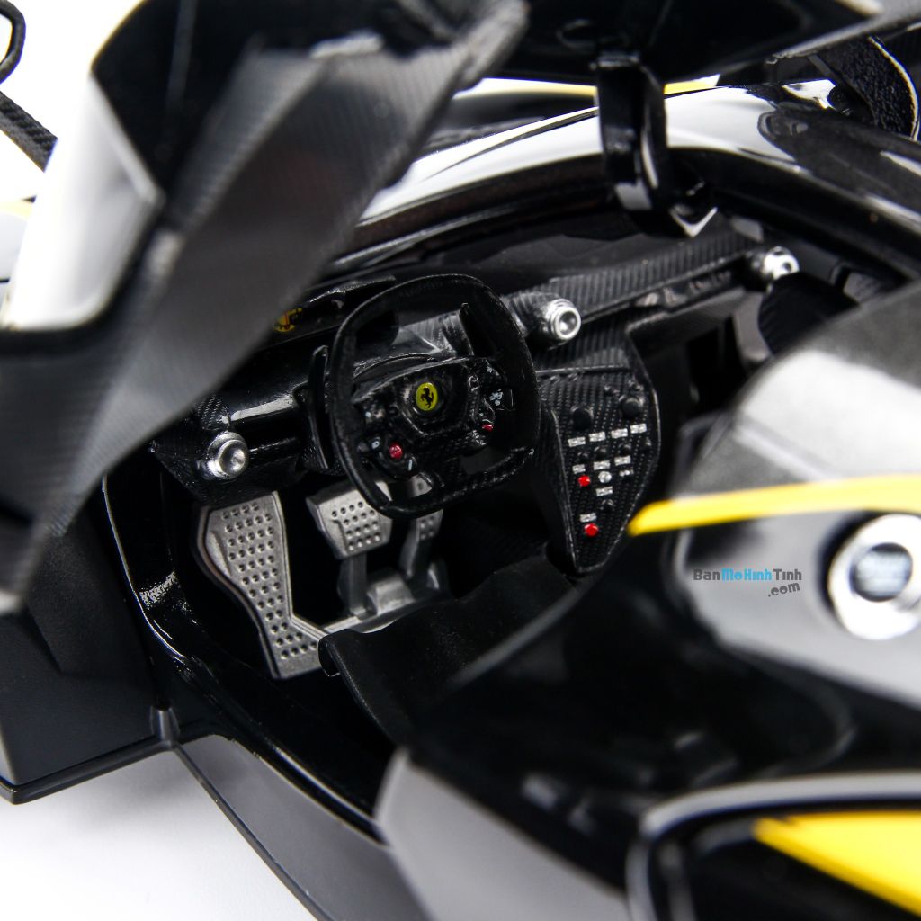 Mô hình xe Ferrari FXX K Signature Black 1:18 Bburago
