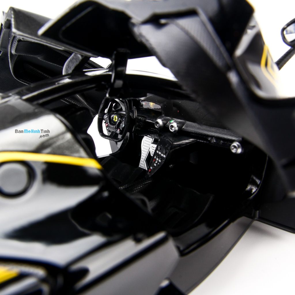 Mô hình xe Ferrari FXX K Signature Black 1:18 Bburago