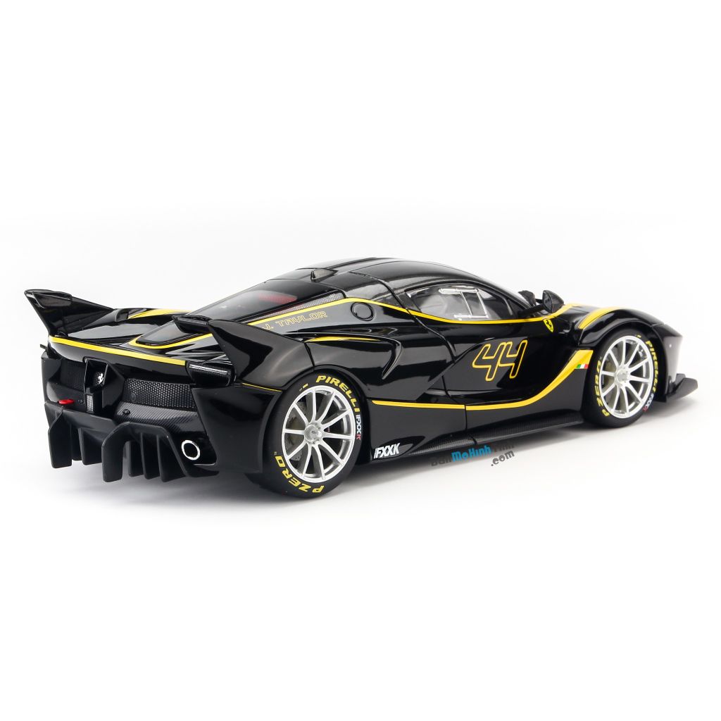 Mô hình xe Ferrari FXX K Signature Black 1:18 Bburago