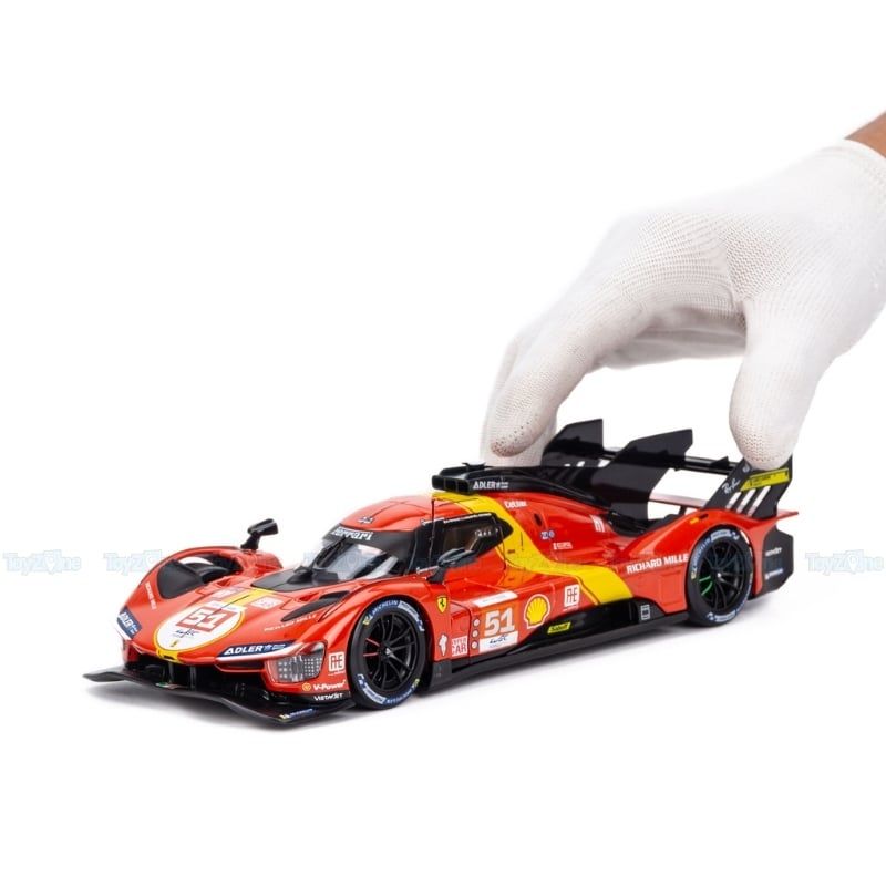 Mô hình xe Ferrari 499P LMH 1:24 BBURAGO