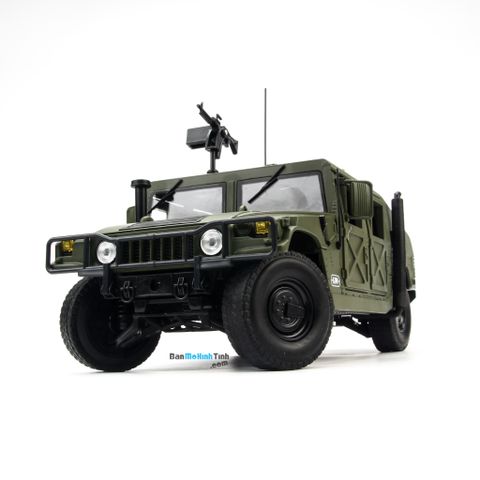 Mô hình xe ô tô Hummer Humvee 1:18 Militarist - banmohinhtinh.com