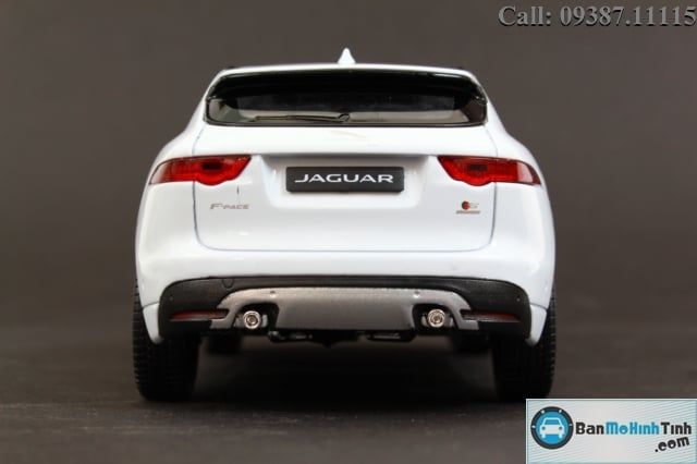 Mô hình xe Jaguar F-Pace 1:24 Welly